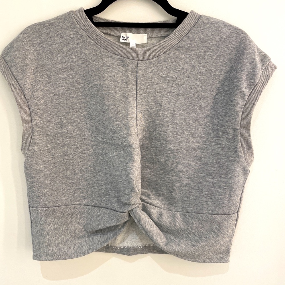 by the way Cropped Sweatshirt Top